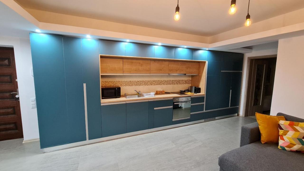 Zander Home Apartment Буштені Екстер'єр фото